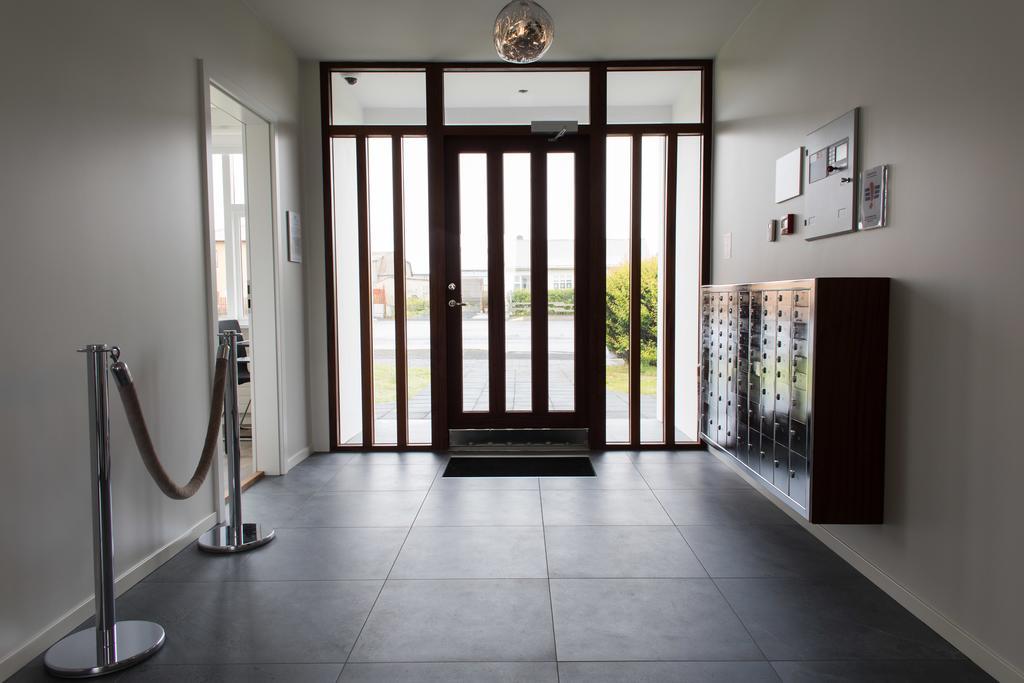 Graystone Guesthouse Sandgerthi Exterior photo