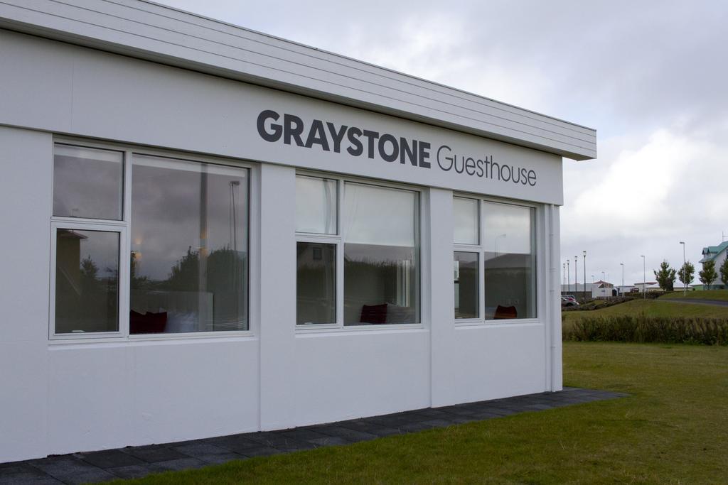 Graystone Guesthouse Sandgerthi Exterior photo